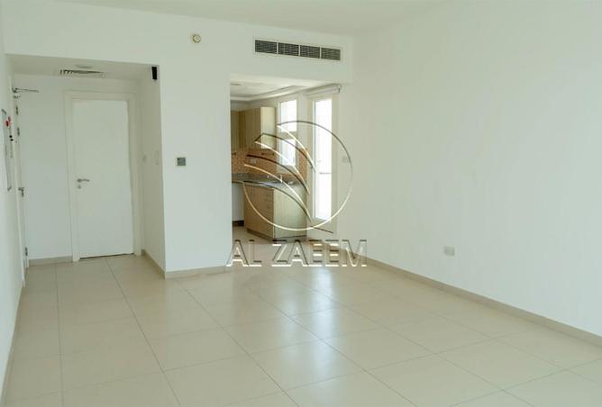 54946993 - صورة العقار 3