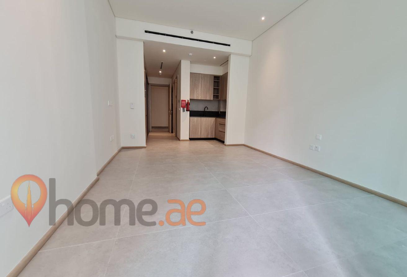 Studio | Biggest Layout | Community View | Vacant photo 3
