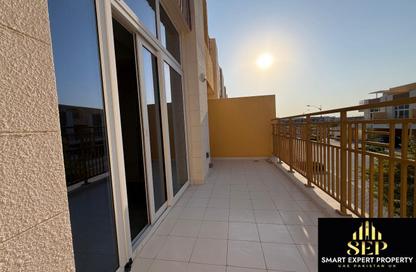 Townhouse - 3 - 2 for rent in Aquilegia - Damac Hills 2 - Dubai