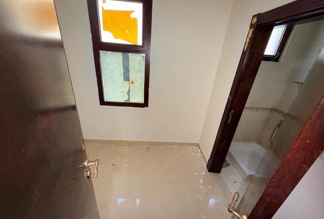 56129922 - Property Image 2