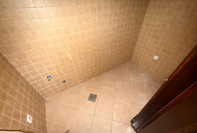 56129922 - Property Image 3
