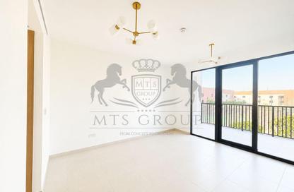 Townhouse - 4 - 5 for rent in Jebel Ali Village Villas - Jebel Ali Village - Jebel Ali - Dubai