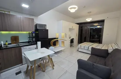 Apartment - Studio - 1 Bathroom for rent in Crystal Residence - District 11 - Jumeirah Village Circle - Dubai