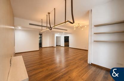 Apartment - 3 Bedrooms - 4 Bathrooms for rent in Marina Arcade Tower - Dubai Marina - Dubai