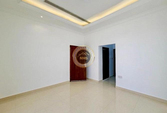 144608933 - Property Image 3
