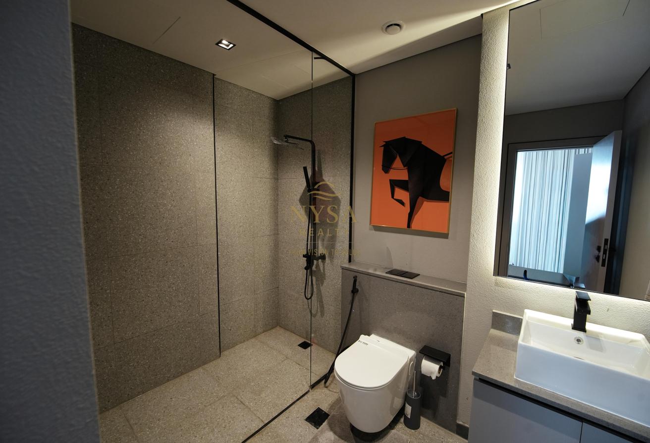 Fully Furnished | Vacant| Modern Layout photo 12