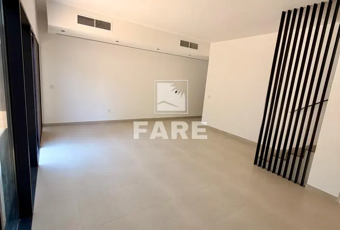 103277821 - Property Image 2