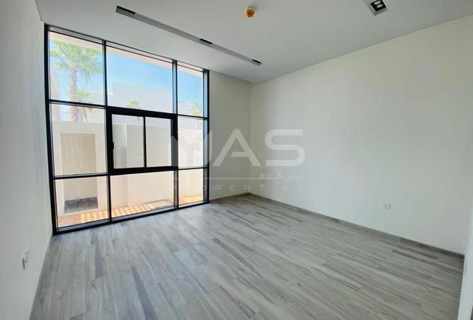 16003323 - Property Image 3