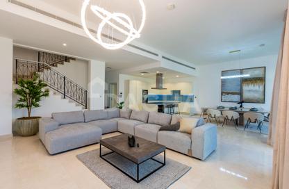 Villa - 5 Bedrooms - 5 Bathrooms for sale in Palma Residences - Palm Jumeirah - Dubai
