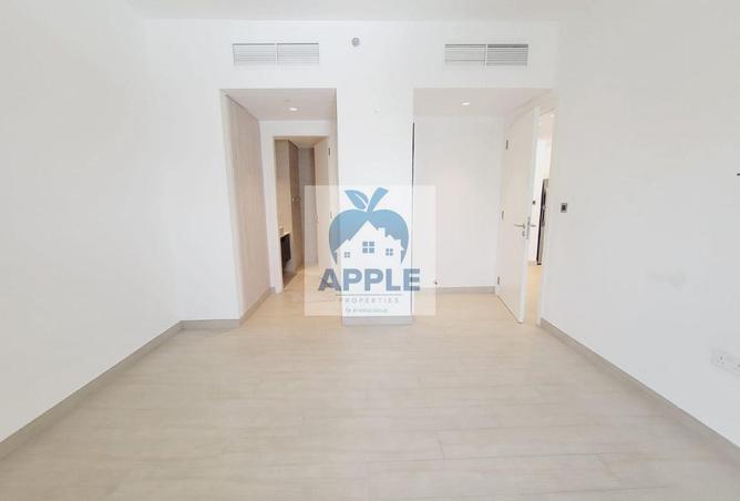 96527473 - Property Image 3