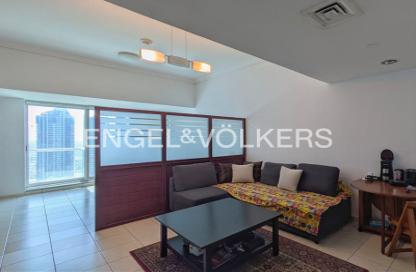 Apartment - Studio - 1 for rent in Lake Terrace - JLT Cluster D - Jumeirah Lake Towers - Dubai Apartment - Studio - 1 for rent in Lake Terrace - JLT Cluster D - Jumeirah Lake Towers - Dubai