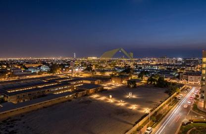 Apartment - 1 Bedroom - 2 Bathrooms for rent in Jumeirah Garden City - Al Satwa - Dubai