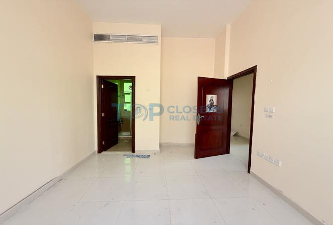 121552488 - Property Image 2