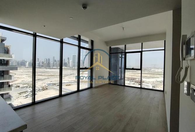 83661196 - Property Image 2