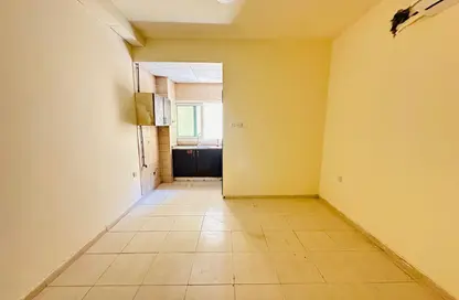 Apartment - Studio - 1 Bathroom for rent in Fire Station Road - Muwaileh - Sharjah