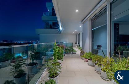 Apartment - 2 Bedrooms - 3 Bathrooms for sale in Seventh Heaven - Al Barari - Dubai