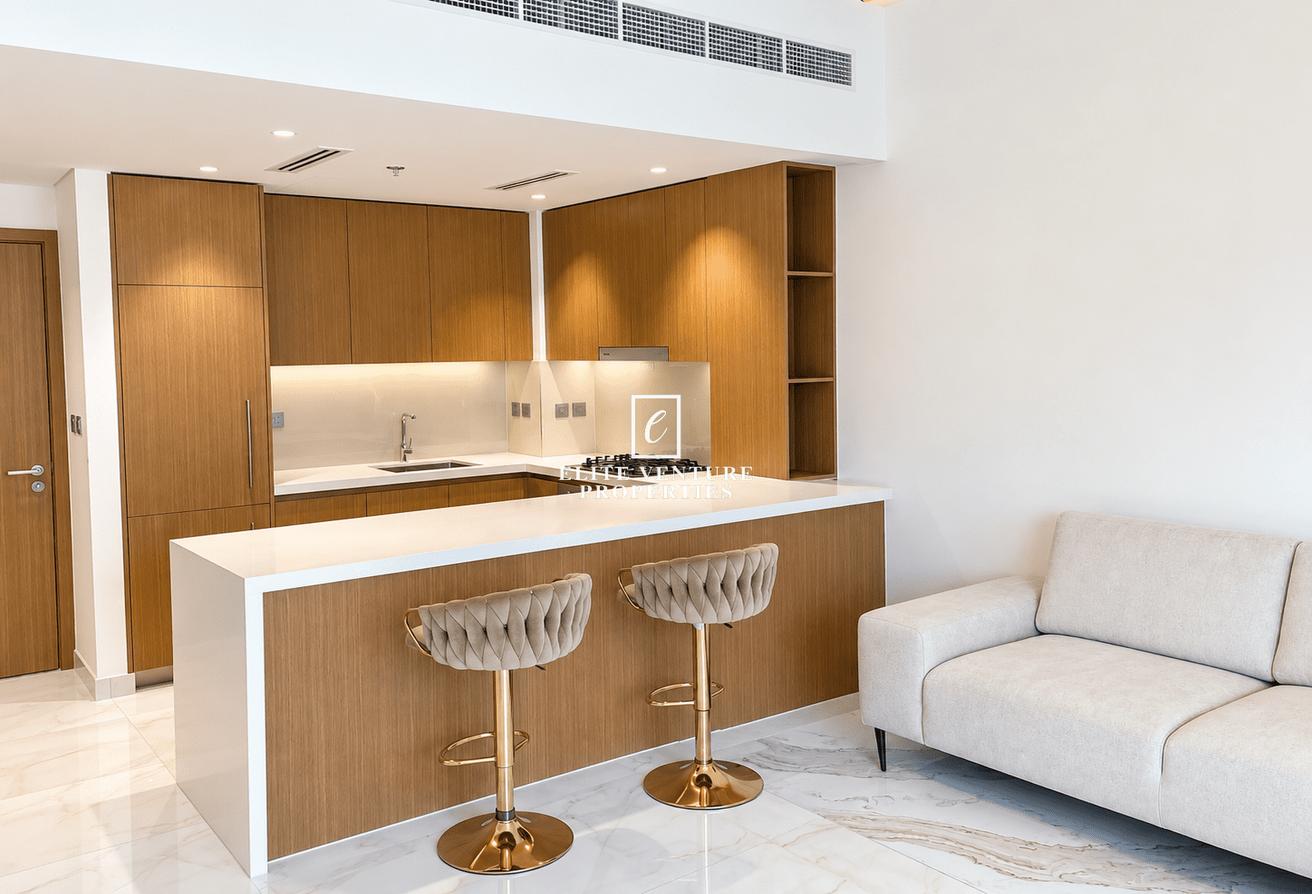 SPACIOUS 1-BEDROOM | PRIME LOCATION | MODERN photo 6