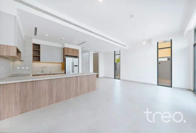 141908665 - Property Image 3