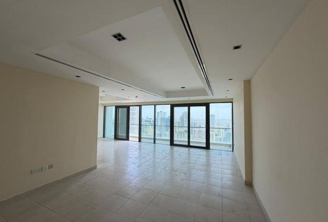 76987103 - Property Image 3