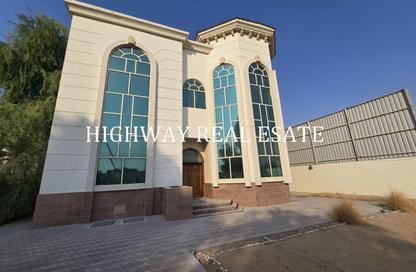 Villa - 4 - 6 for rent in Muwafja - Wasit - Sharjah