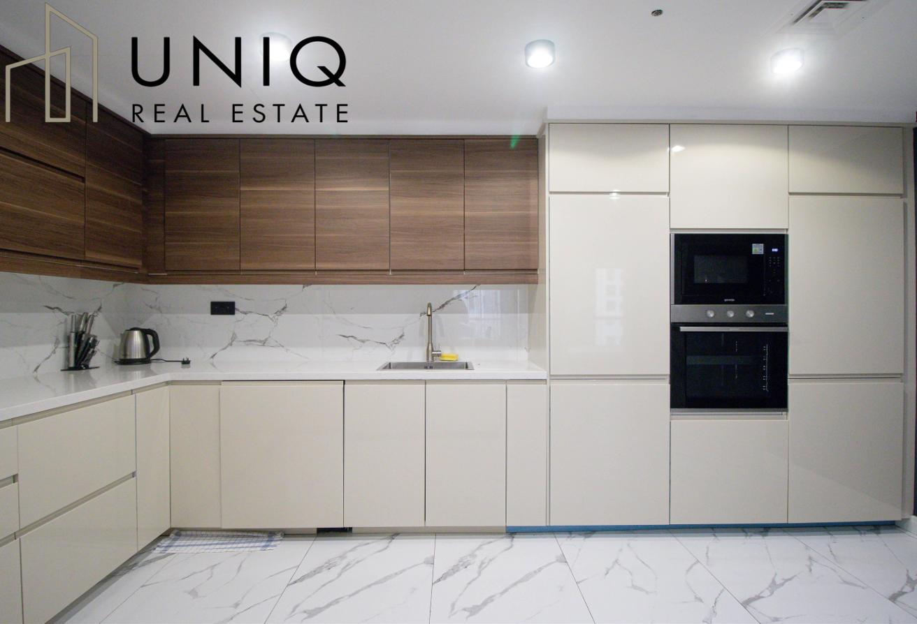 4-bedroom | Vacant | Upgraded | 1 Month Free Rent photo 6