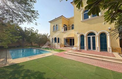 Villa - 3 - 4 for rent in District 8 - Jumeirah Park - Dubai