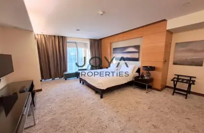 Apartment - Studio - 1 Bathroom for rent in The Dubai Mall Residences - Downtown Dubai - Dubai