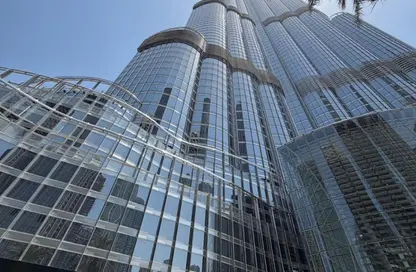 Apartment - 3 Bedrooms - 4 Bathrooms for rent in Burj Khalifa Area - Downtown Dubai - Dubai