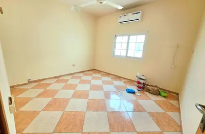 شقة - غرفة نوم - 1 حمام للايجار في طريق فاير ستاشن - مويلح - الشارقة