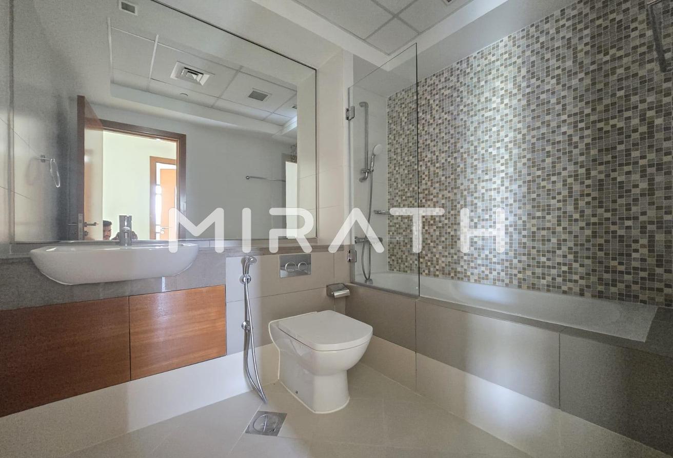 Spacious | Prime Location | Ready to Move in photo 17
