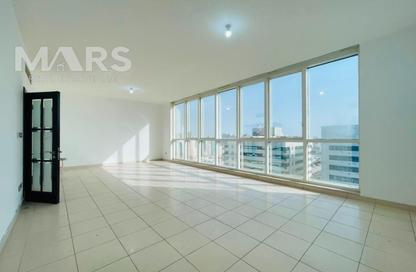 Apartment - 3 Bedrooms - 4 Bathrooms for rent in Al Najda Street - Abu Dhabi