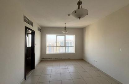Apartment - 3 Bedrooms - 3 Bathrooms for rent in Al Khan Corniche - Al Khan - Sharjah