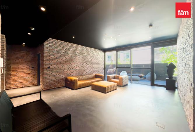 99952940 - Property Main Image