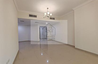 Apartment - 3 Bedrooms - 4 Bathrooms for rent in Al Majaz 1 - Al Majaz - Sharjah Apartment - 3 Bedrooms - 4 Bathrooms for rent in Al Majaz 1 - Al Majaz - Sharjah