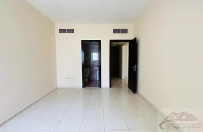 شقة - غرفة نوم - 2 حمامات للايجار في شارع 20 ​ - النهدة - الشارقة