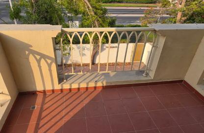 Villa - 2 Bedrooms - 3 Bathrooms for rent in Springs 11 - The Springs - Dubai Villa - 2 Bedrooms - 3 Bathrooms for rent in Springs 11 - The Springs - Dubai