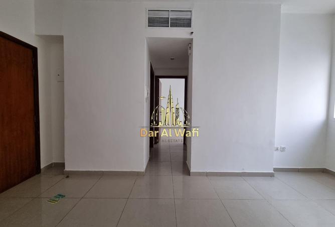 120663447 - Property Image 3