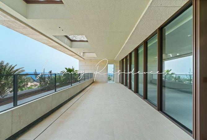 54407238 - Property Image 2