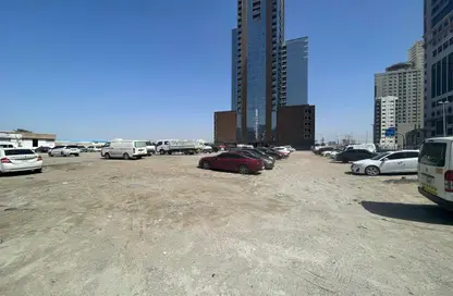 أرض - استوديو للايجار في شارع 20 - النهدة - الشارقة أرض - استوديو للايجار في شارع 20 - النهدة - الشارقة