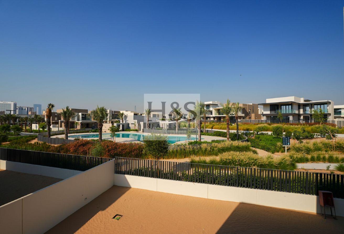 Best Type D1 | Huge Plot | Pool Facing photo 10