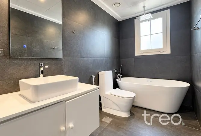 162771205 - Property Image 3