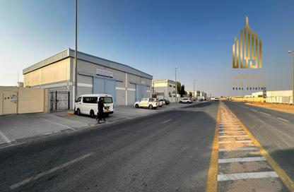 Warehouse - Studio for sale in Ali Mousa Building - Al Sajaa Industrial - Al Sajaa - Sharjah