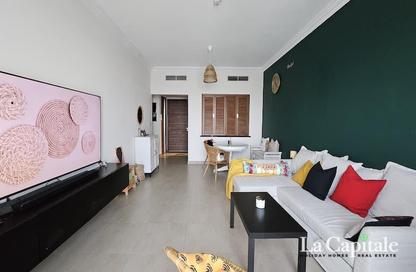 Apartment - 1 Bedroom - 2 Bathrooms for rent in Qamar 11 - Madinat Badr - Al Muhaisnah - Dubai