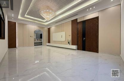 Villa - 5 Bedrooms - 7 Bathrooms for sale in Al Mowaihat 1 - Al Mowaihat - Ajman