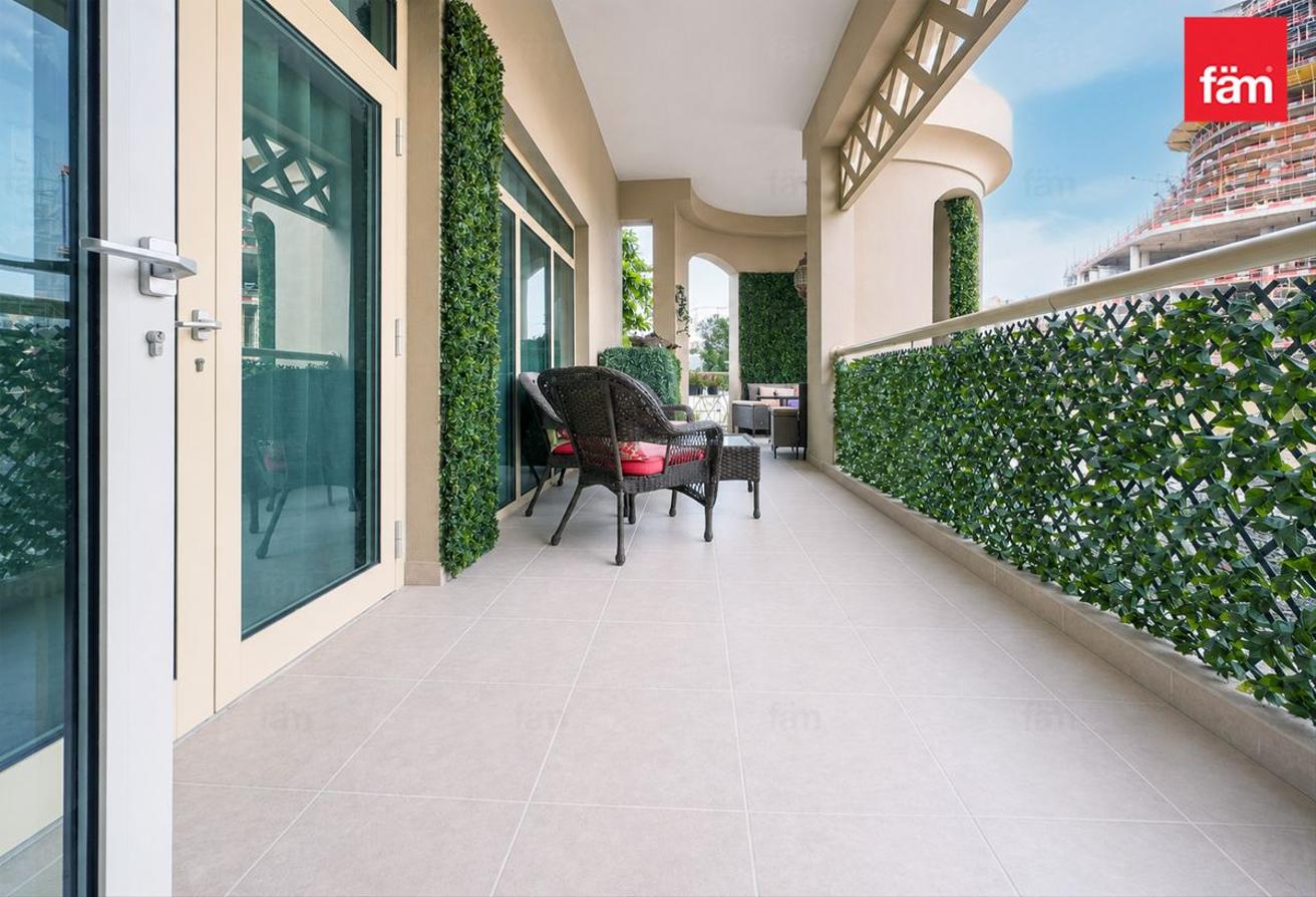 Fully Upgraded & Luxury Furnished Smart Home photo 18