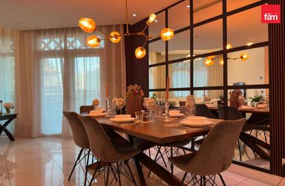 Apartment - 3 Bedrooms - 5 Bathrooms for rent in Al Haseer - Shoreline Apartments - Palm Jumeirah - Dubai