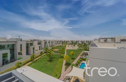 Villa - 6 Bedrooms - 7 Bathrooms for sale in Grand Views - Meydan Gated Community - Meydan - Dubai Villa - 6 Bedrooms - 7 Bathrooms for sale in Grand Views - Meydan Gated Community - Meydan - Dubai