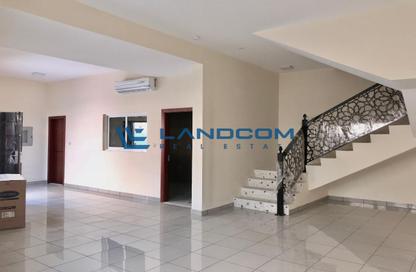 Villa - 3 Bedrooms - 3 Bathrooms for rent in Hor Al Anz - Deira - Dubai
