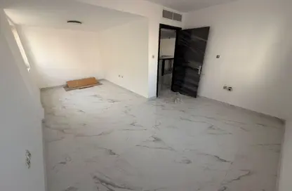 شقة - 3 غرف نوم - 3 حمامات للايجار في 3 المويهات - المويهات - عجمان