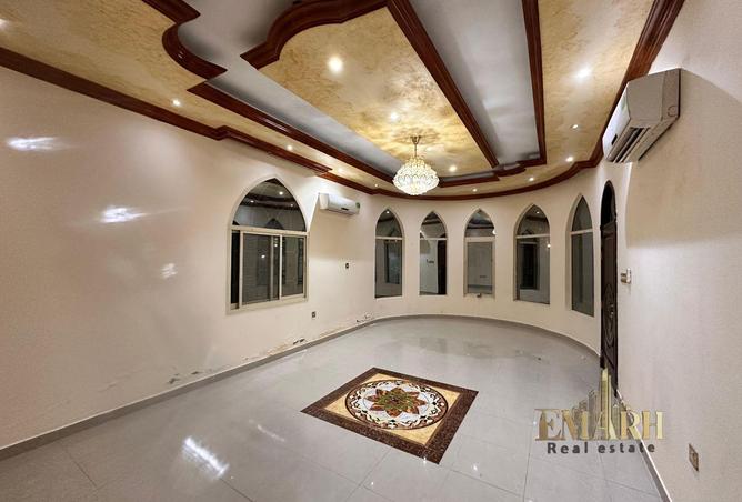 87454906 - Property Image 2